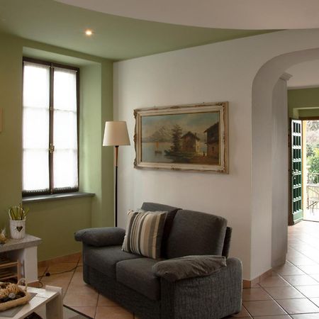 Tinas Yellow Home Leggiuno Экстерьер фото