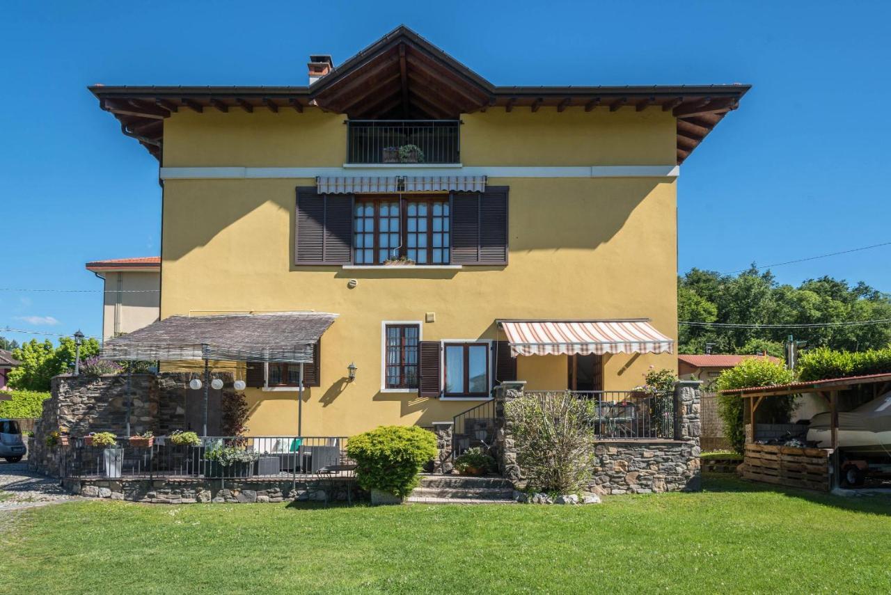 Tinas Yellow Home Leggiuno Экстерьер фото