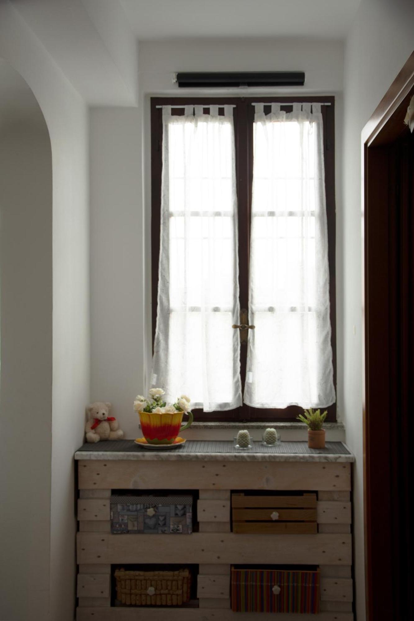 Tinas Yellow Home Leggiuno Экстерьер фото